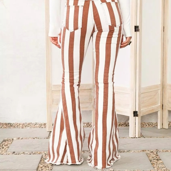 Saints And Hearts Striped Flare Jeans - Picture 3 of 15